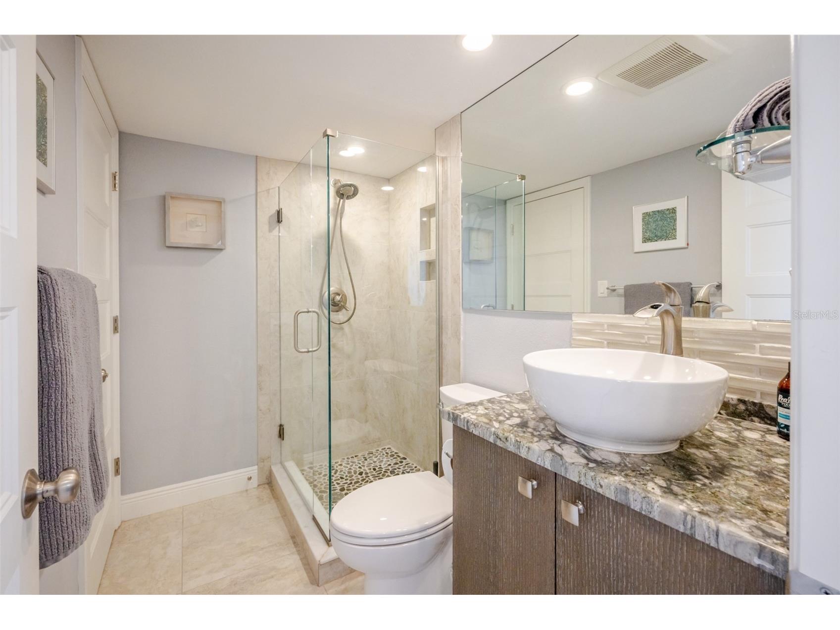 6285 Midnight Pass Road #307 Sarasota FL 34242 A4681168 image37