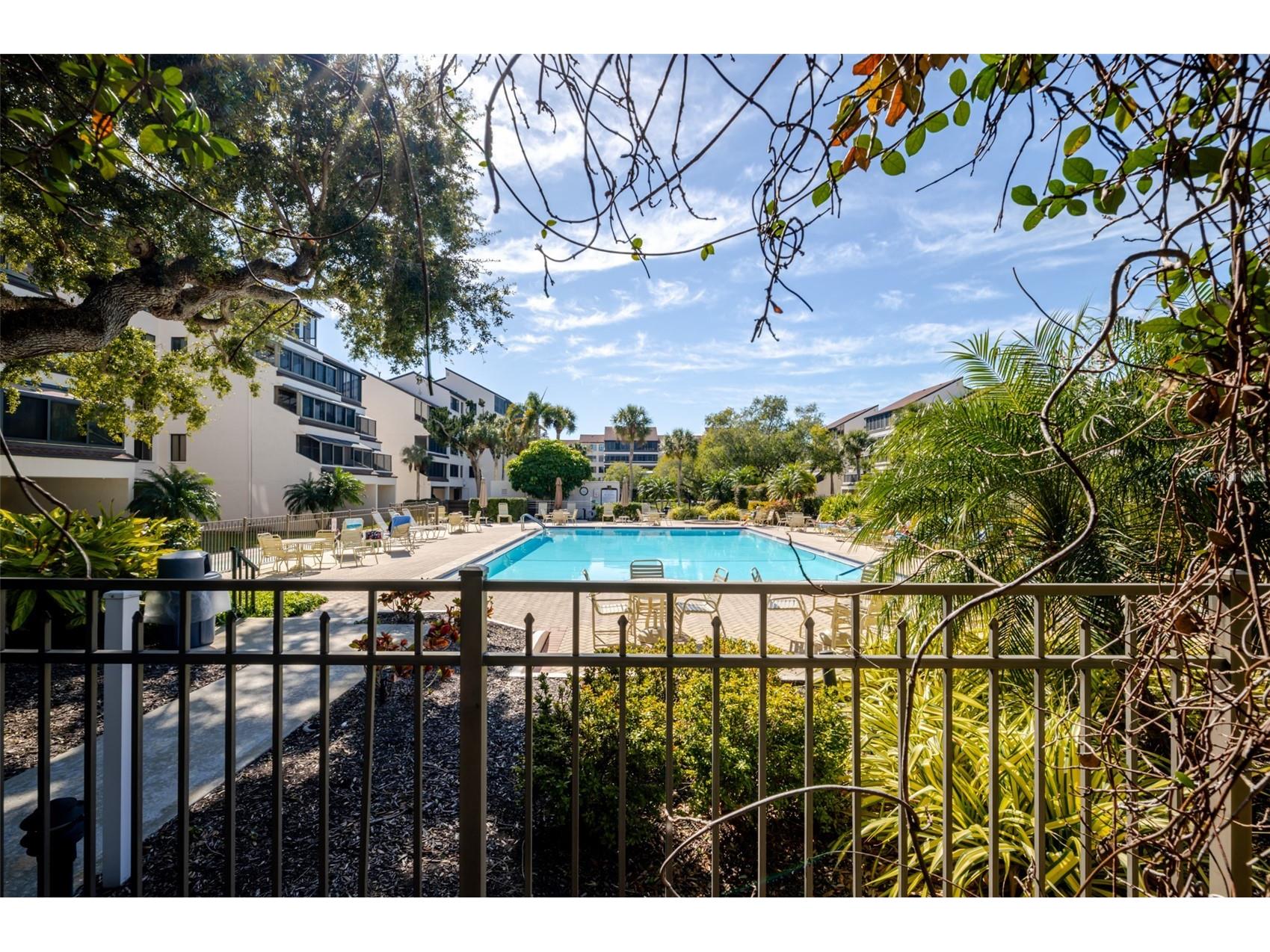 6285 Midnight Pass Road #307 Sarasota FL 34242 A4681168 image63