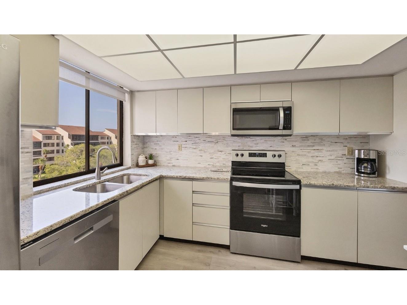 6285 Midnight Pass Road #403 Sarasota FL 34242 - INTRACOASTAL GULF OF MEXICO A4651246 image20