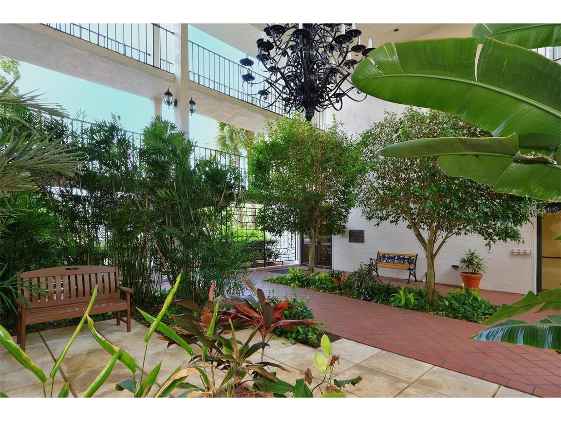 6285 Midnight Pass Road #403 Sarasota FL 34242 - INTRACOASTAL GULF OF MEXICO A4651246 image3