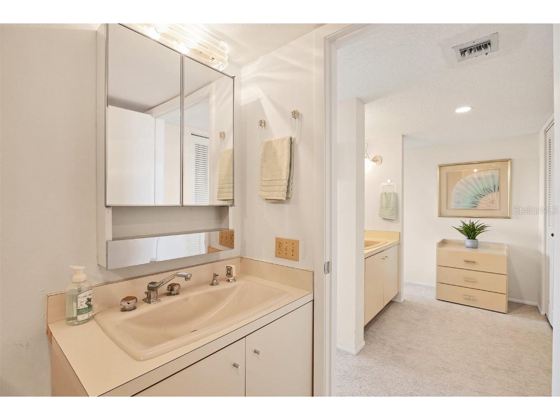 6285 Midnight Pass Road #403 Sarasota FL 34242 - INTRACOASTAL GULF OF MEXICO A4651246 image31