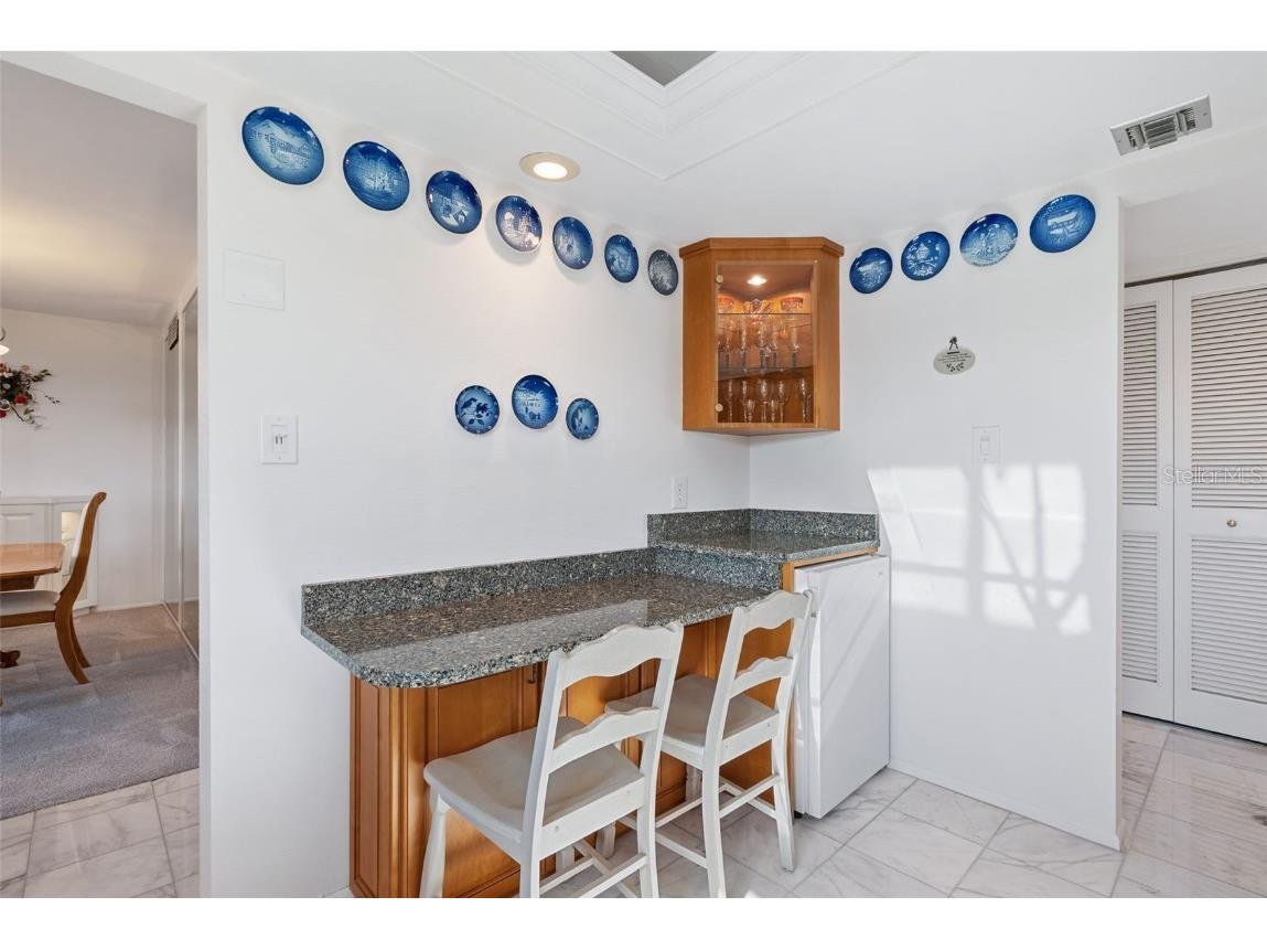 6285 Midnight Pass Road #406 Sarasota FL 34242 A4670228 image13