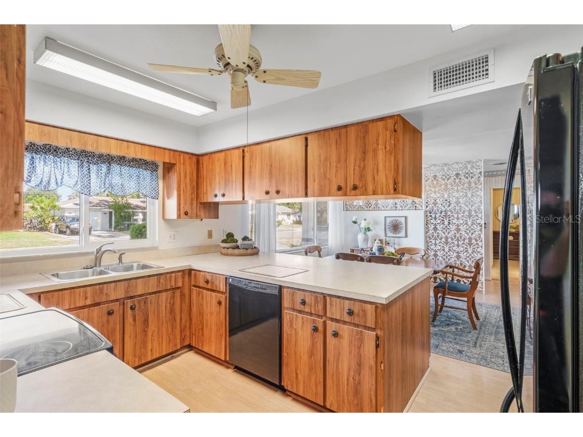 6286 23rd Terrace N Saint Petersburg FL 33710 TB8437671 image13