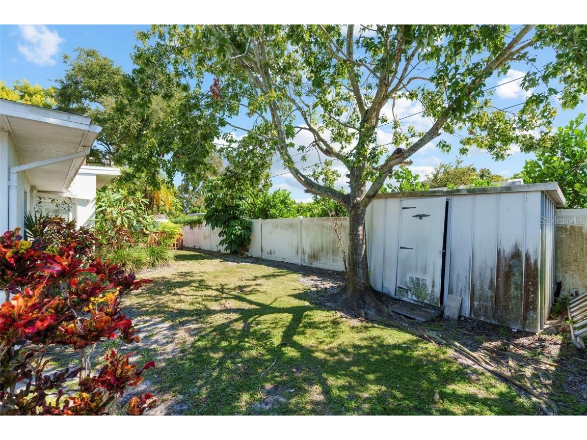 6286 23rd Terrace N Saint Petersburg FL 33710 TB8437671 image40