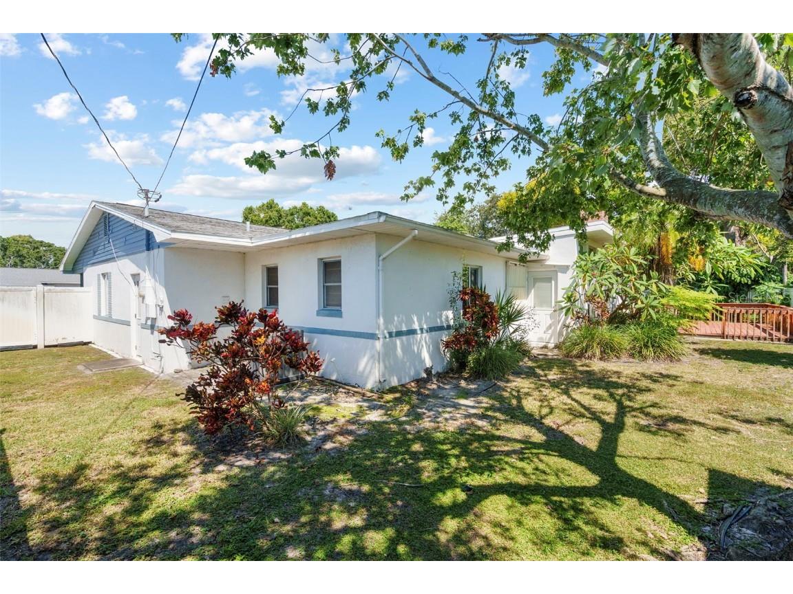 6286 23rd Terrace N Saint Petersburg FL 33710 TB8437671 image41