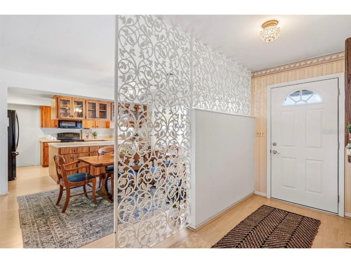 6286 23rd Terrace N Saint Petersburg FL 33710 TB8437671 image9