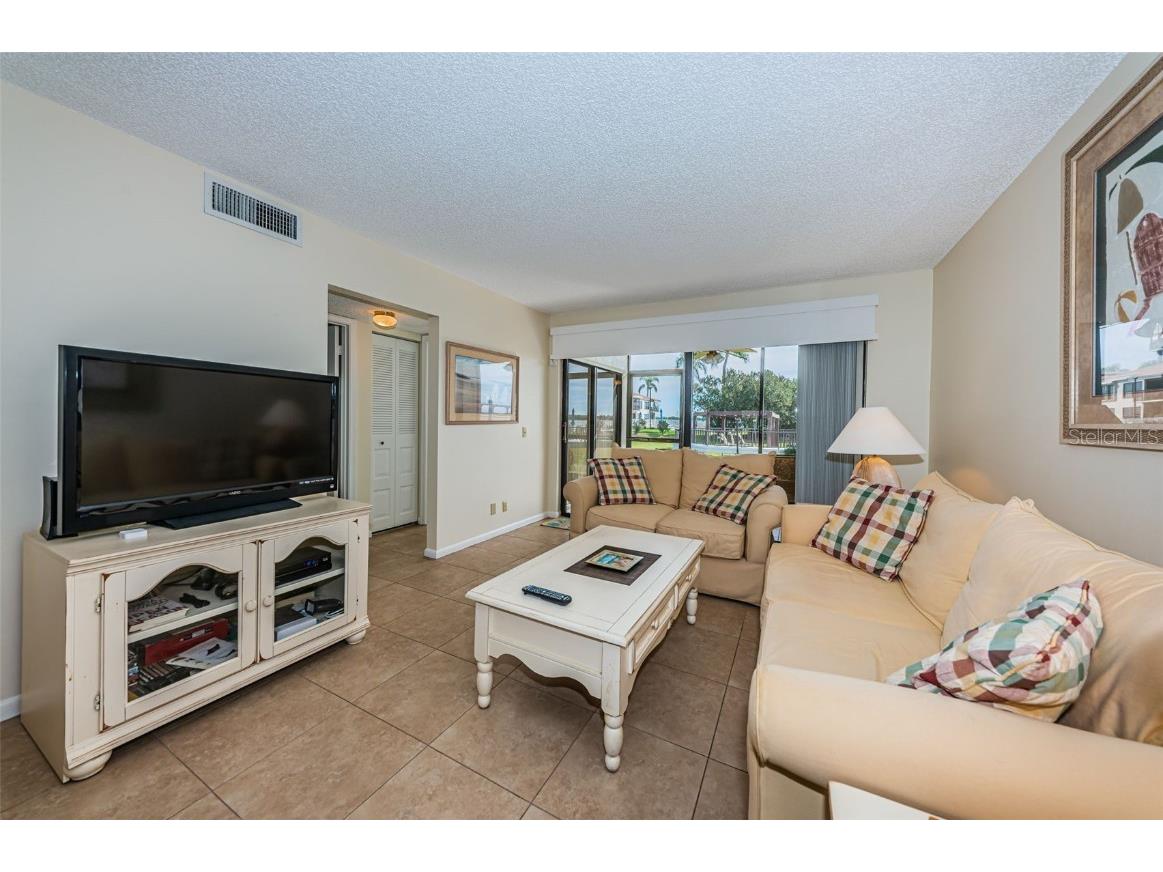 6287 Bahia Del Mar Circle #101 Saint Petersburg FL 33715 TB8446754 image13