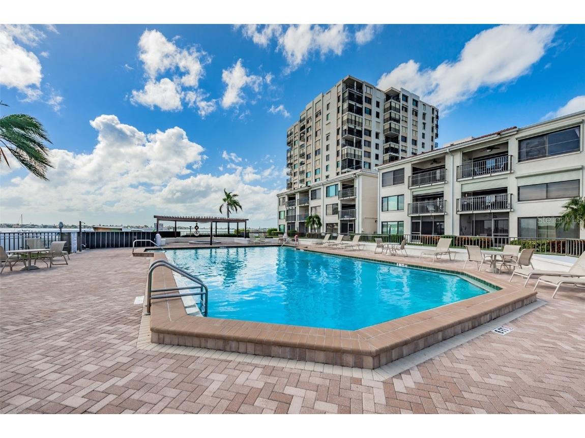 6287 Bahia Del Mar Circle #101 Saint Petersburg FL 33715 TB8446754 image25