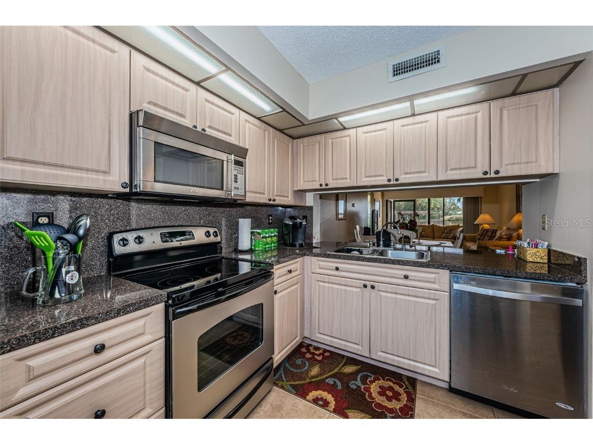 6287 Bahia Del Mar Circle #101 Saint Petersburg FL 33715 TB8446754 image6