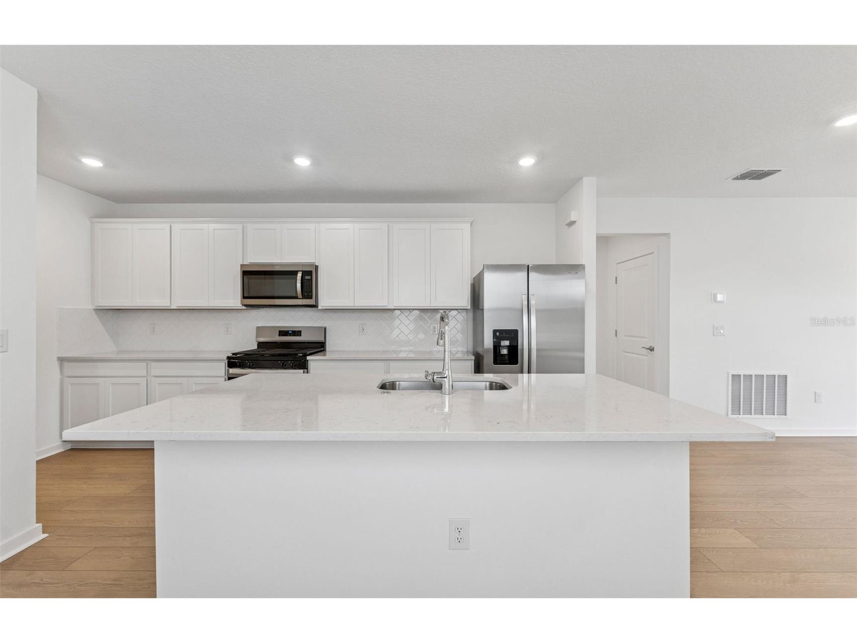 6287 Broad Field Avenue Apollo Beach FL 33572 TB8486561 image3