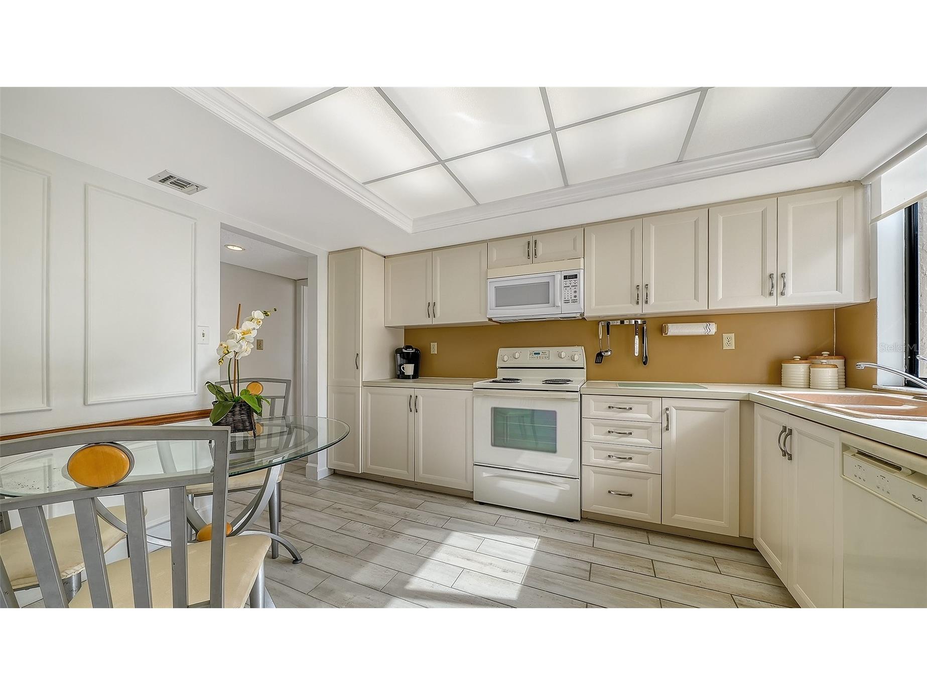 6287 Midnight Pass Road #103 Sarasota FL 34242 A4685468 image12