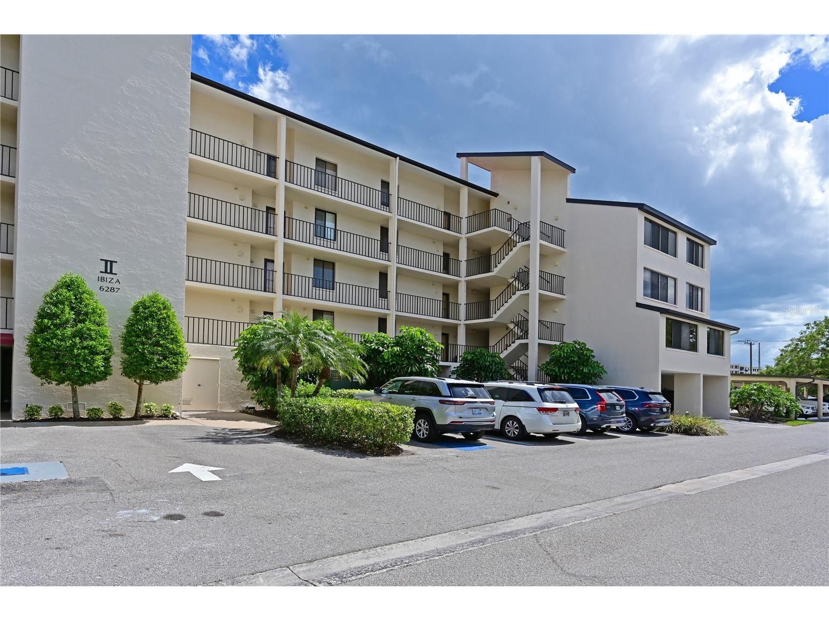 6287 Midnight Pass Road #201 Sarasota FL 34242 A4695909 image1