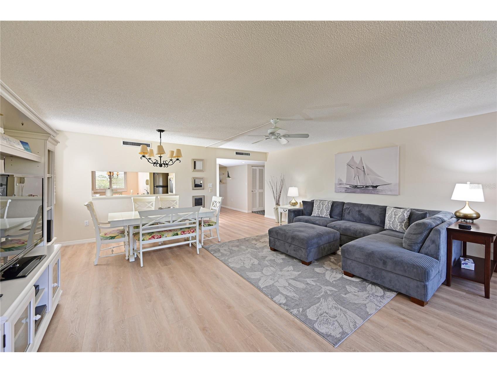 6287 Midnight Pass Road #201 Sarasota FL 34242 A4695909 image4