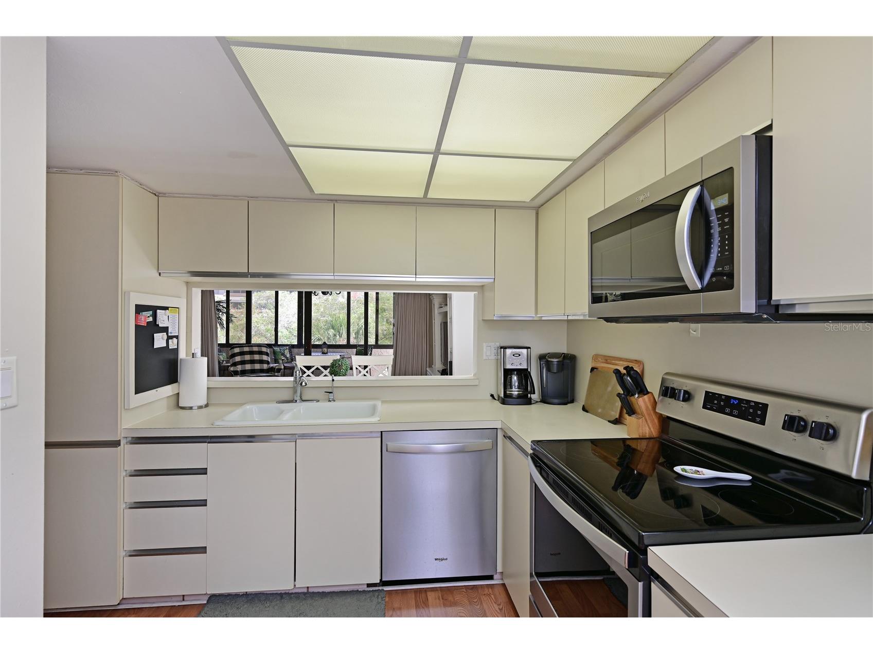 6287 Midnight Pass Road #201 Sarasota FL 34242 A4695909 image8
