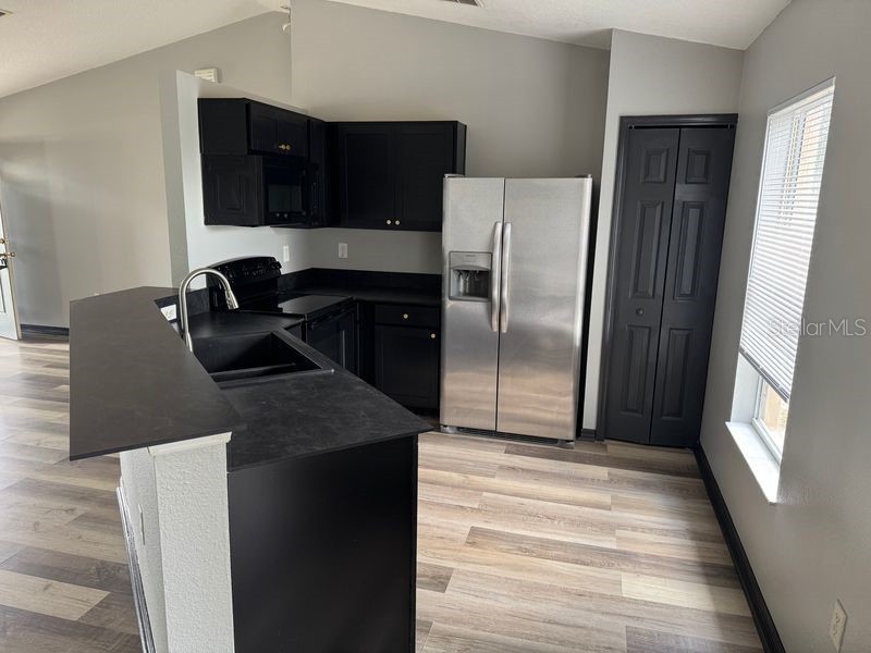 6289 Mariner Boulevard Spring Hill FL 34609 TB8500310 image2