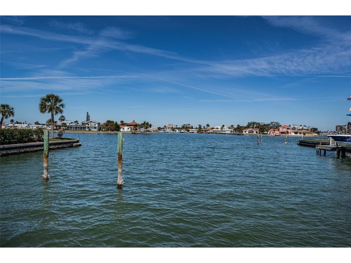 629 59th Avenue Saint Pete Beach FL 33706 TB8354387 image15