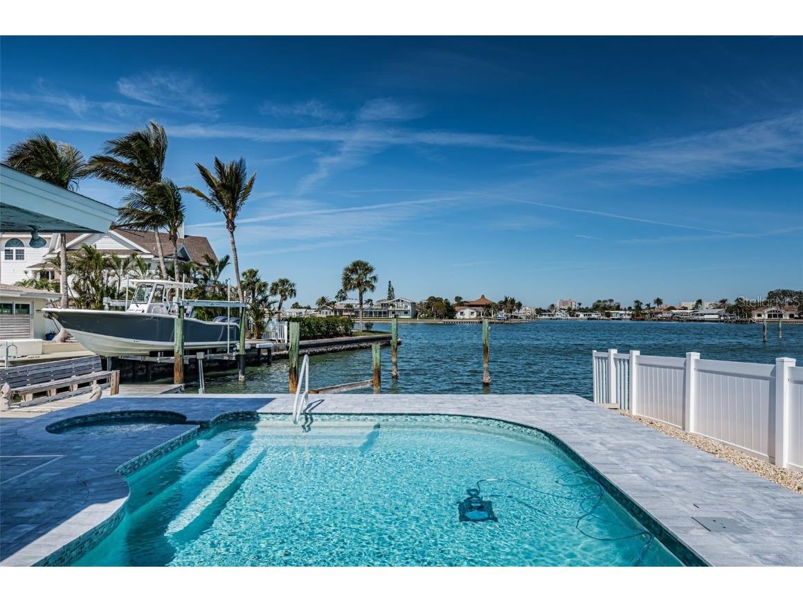 629 59th Avenue Saint Pete Beach FL 33706 TB8354387 image17