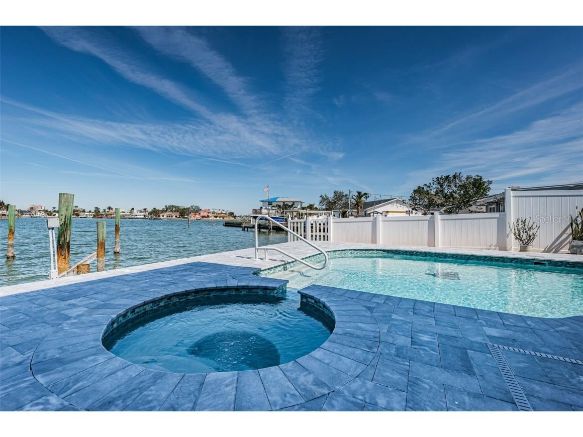 629 59th Avenue Saint Pete Beach FL 33706 TB8354387 image7