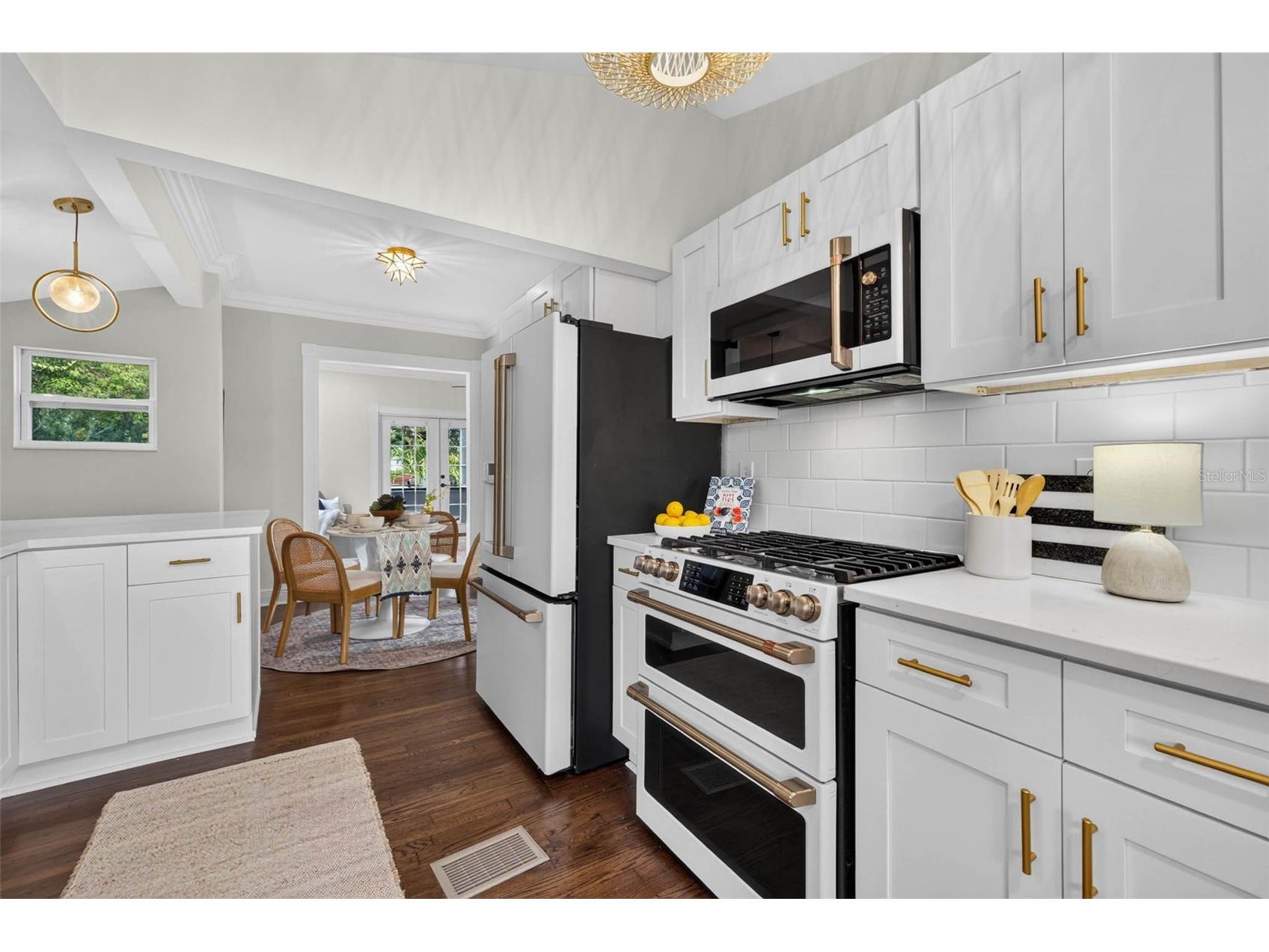 629 6th Avenue N Saint Petersburg FL 33701 TB8526927 image14