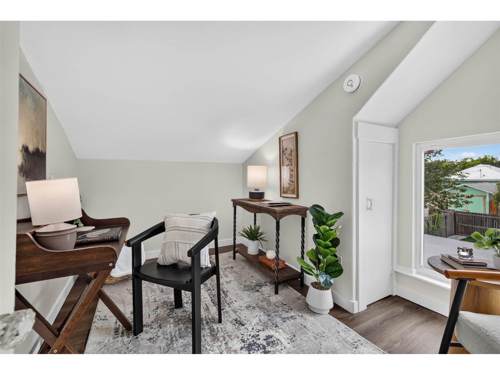 629 6th Avenue N Saint Petersburg FL 33701 TB8526927 image25