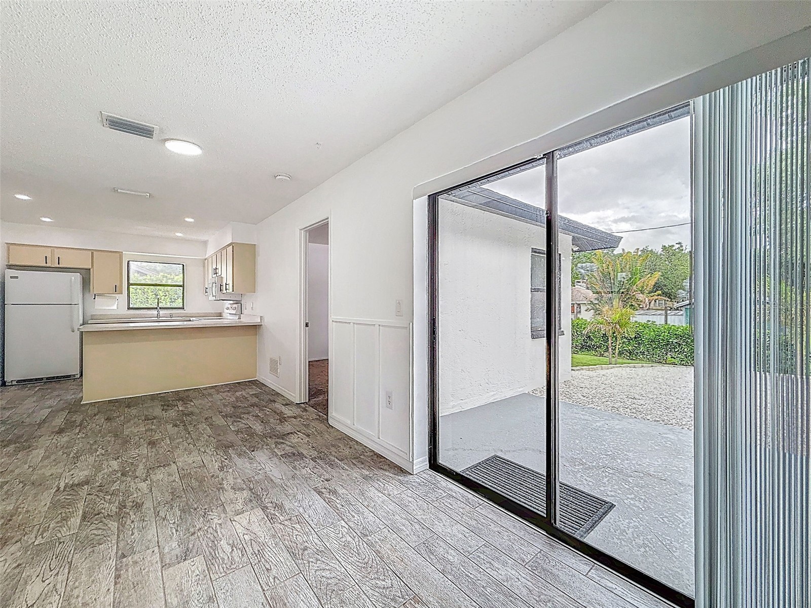 629 Albritton Avenue Sarasota FL 34232 TB8495202 image45