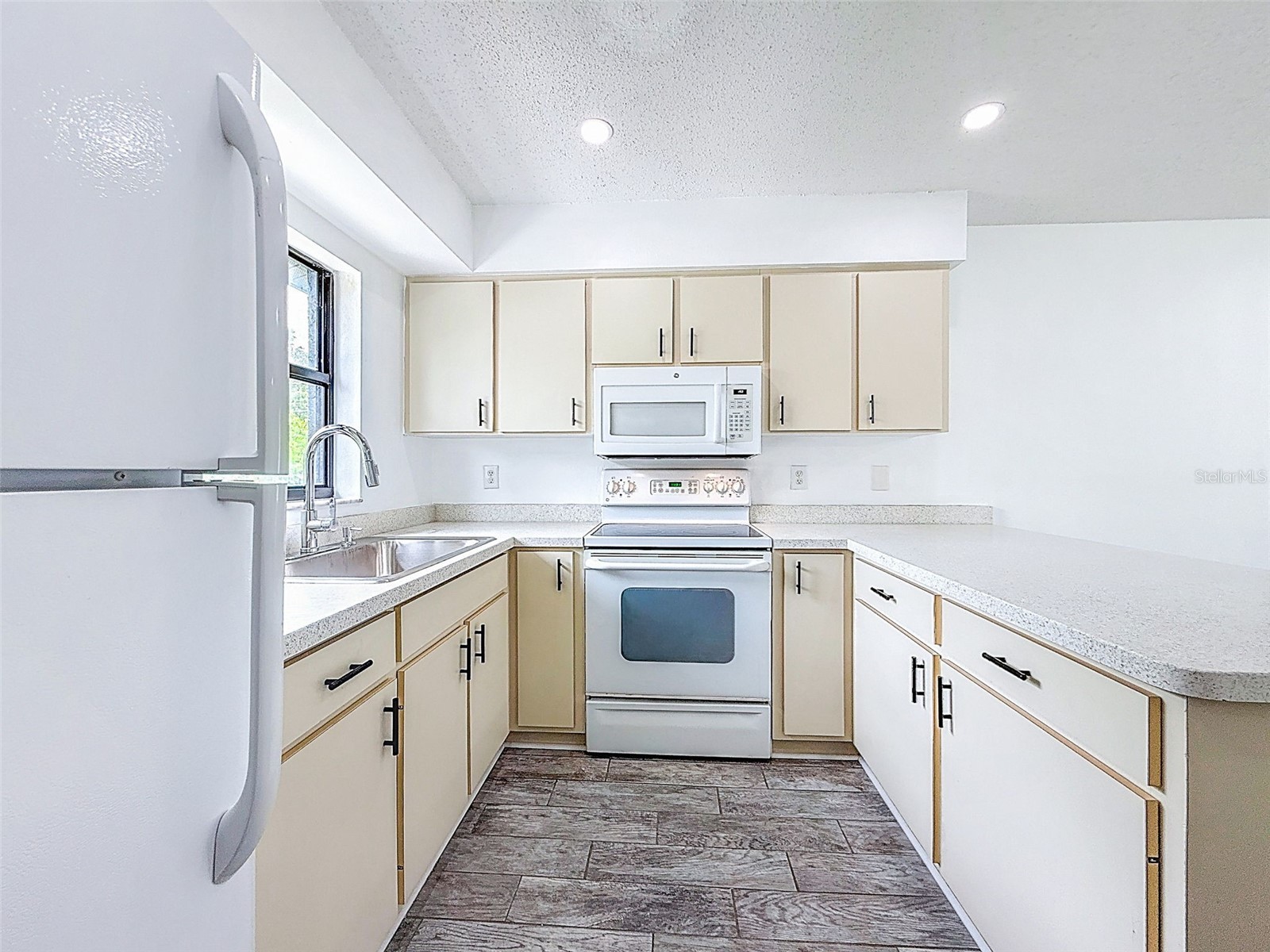 629 Albritton Avenue Sarasota FL 34232 TB8495202 image48