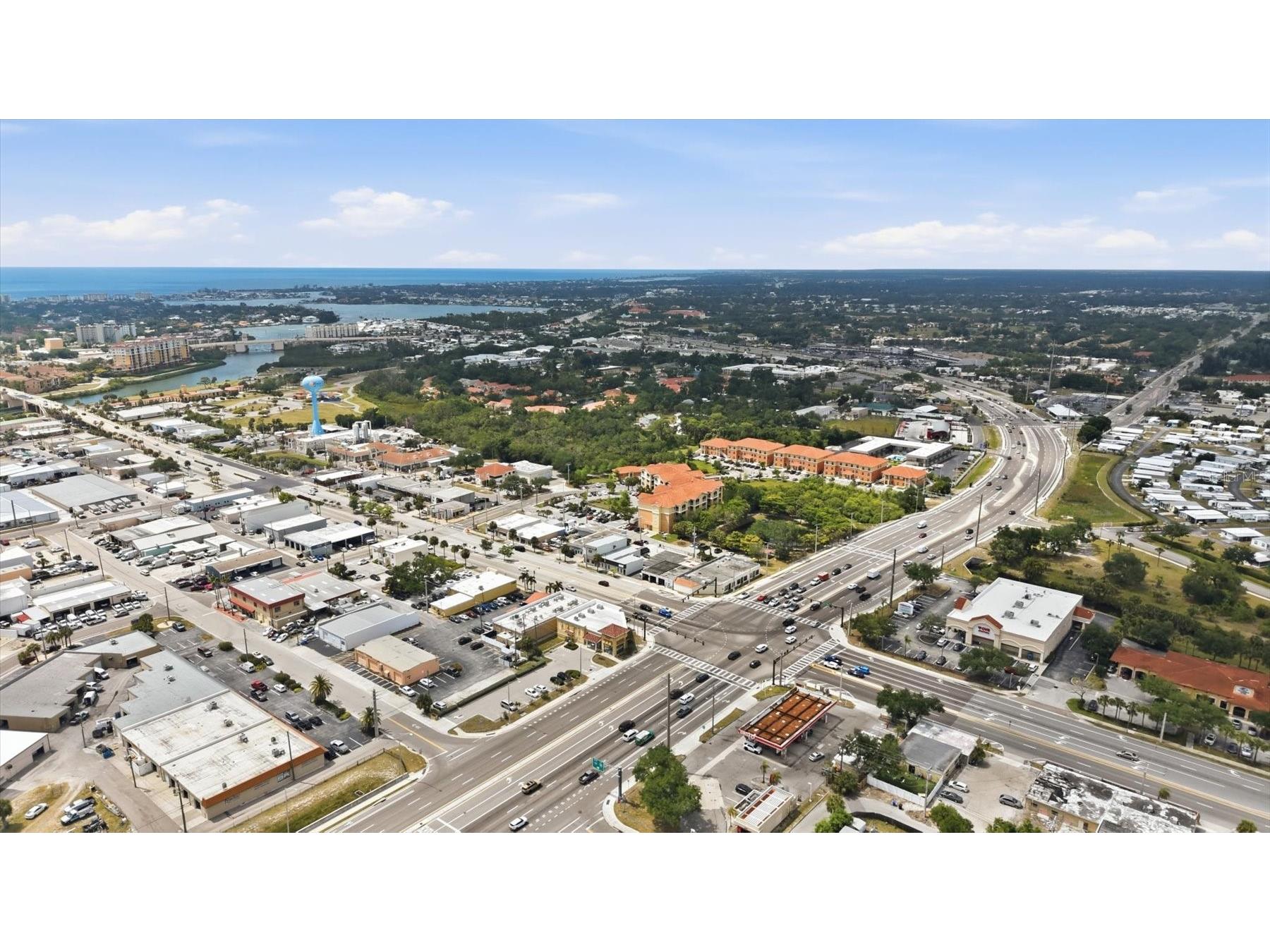 629 E Venice Avenue Venice FL 34285 N6144129 image5