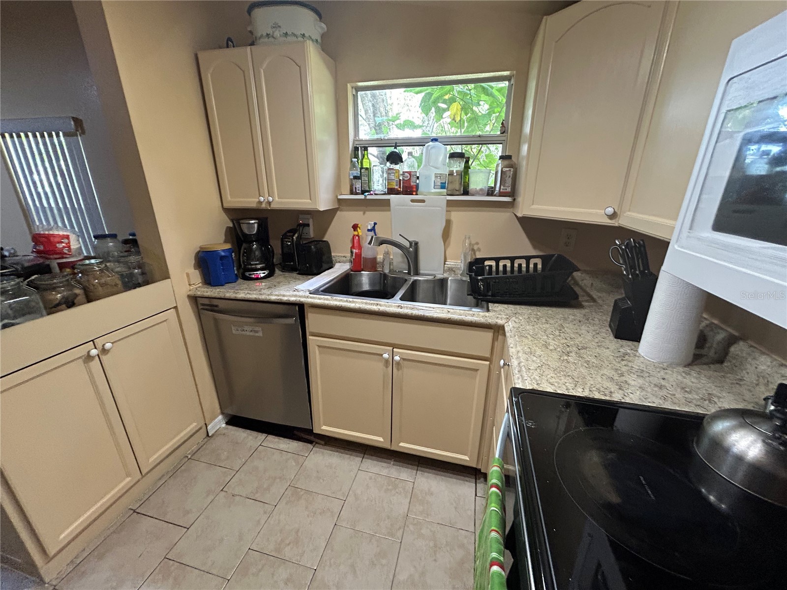 629 Holmes Avenue Daytona Beach FL 32114 V4948736 image12
