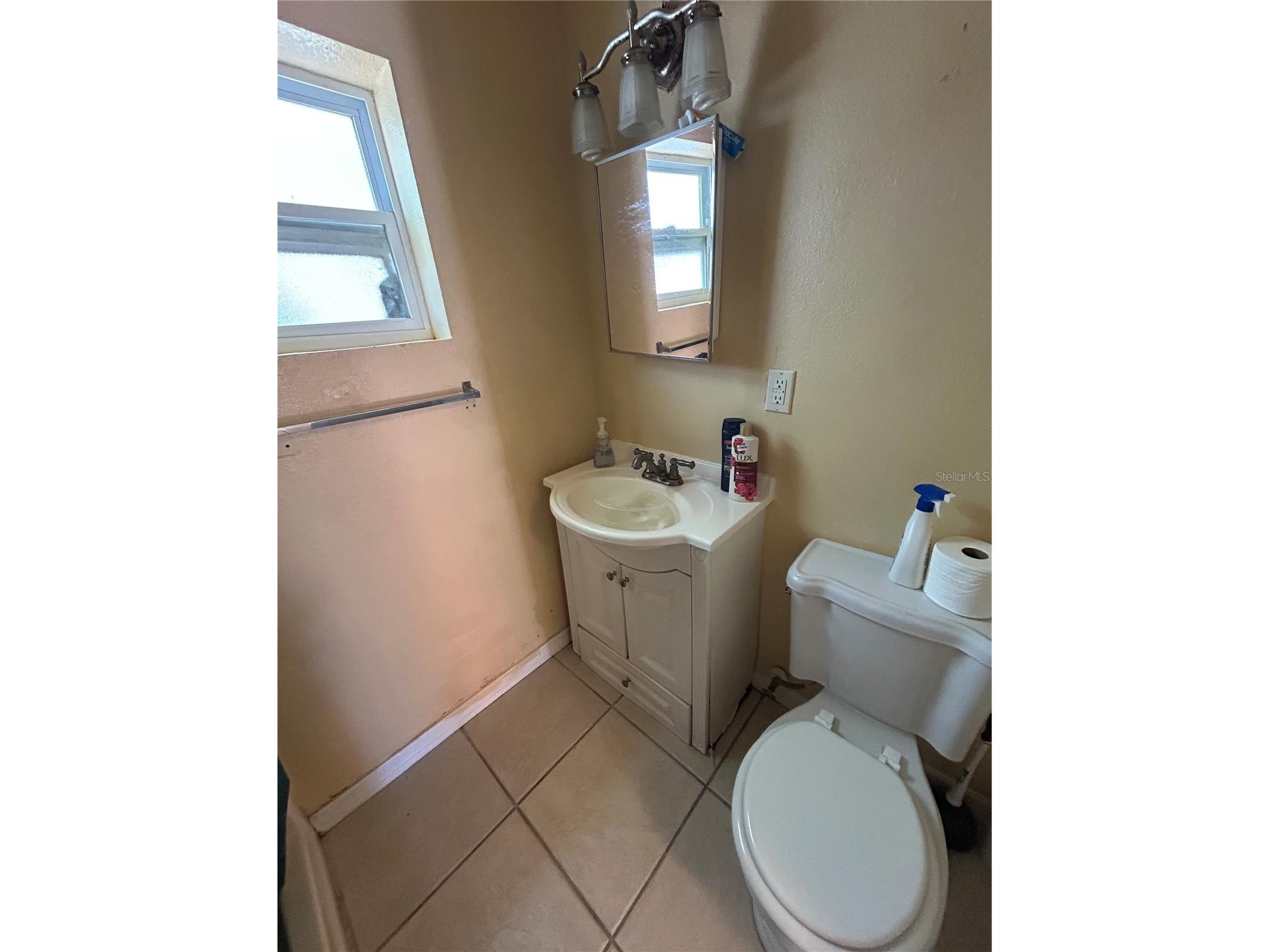 629 Holmes Avenue Daytona Beach FL 32114 V4948736 image15