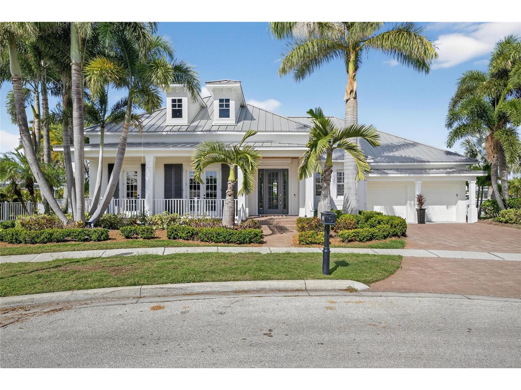 629 Mirabay Boulevard Apollo Beach FL 33572 - NORMANDY CANAL TB8443238 image1