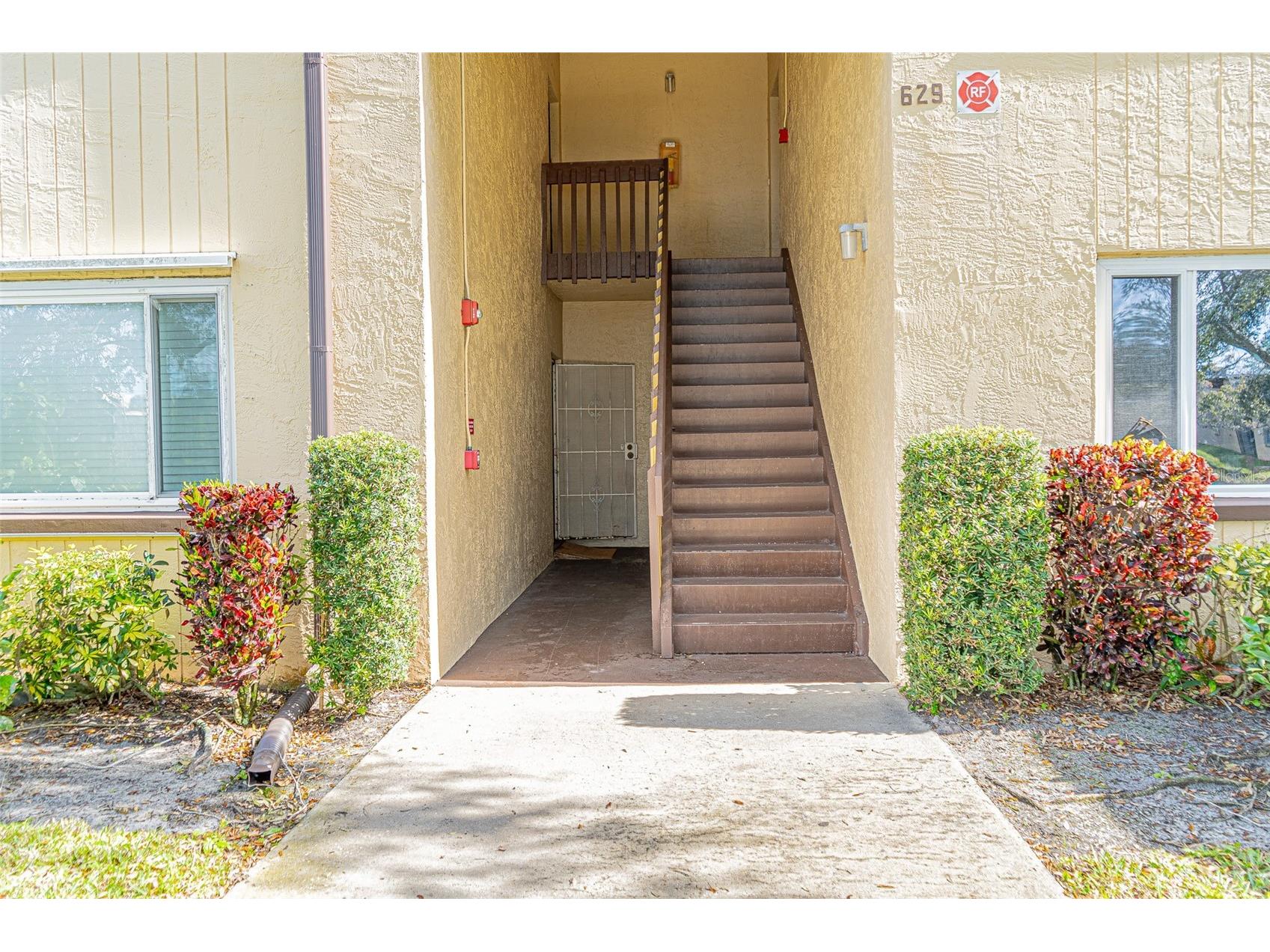 629 N Keene Road #T11 Clearwater FL 33755 TB8467105 image1