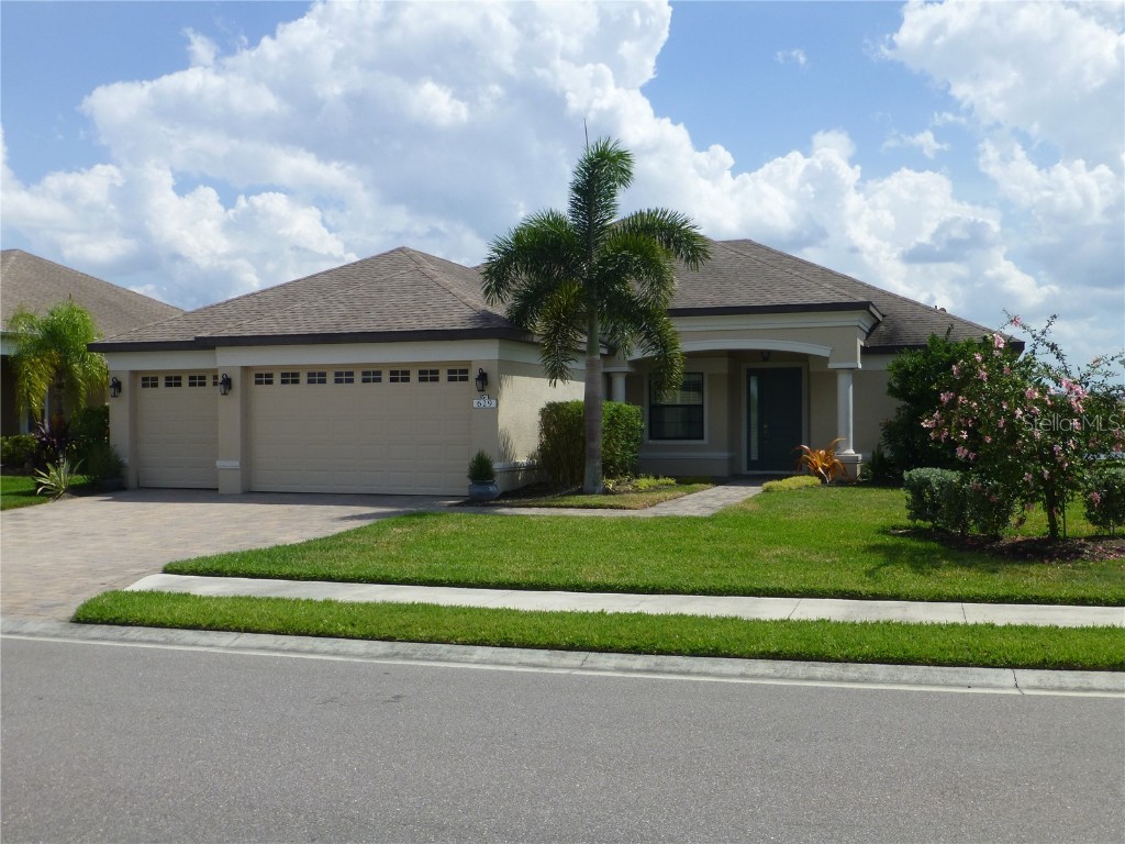 629 Rosemary Circle Bradenton FL 34212 A4576561 image1