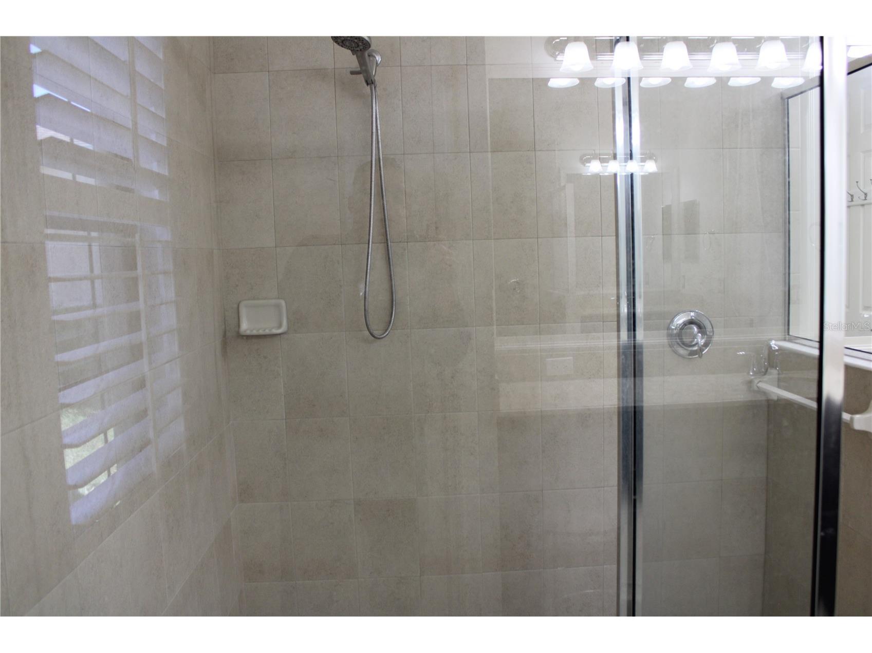 629 Rosemary Circle Bradenton FL 34212 A4678639 image26