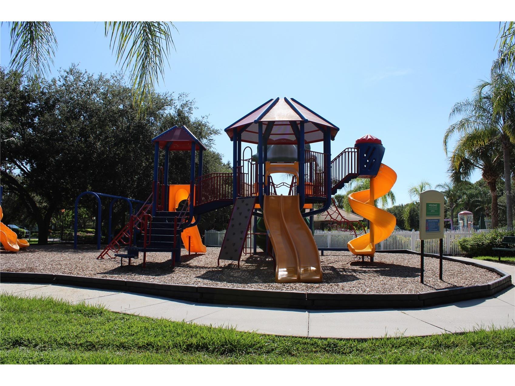 629 Rosemary Circle Bradenton FL 34212 A4678639 image68