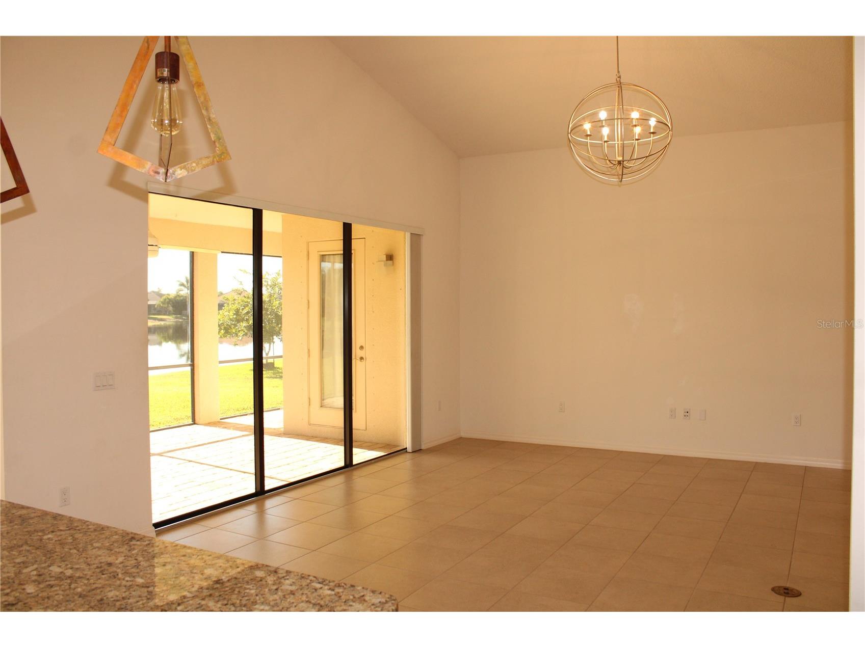 629 Rosemary Circle Bradenton FL 34212 A4678639 image9