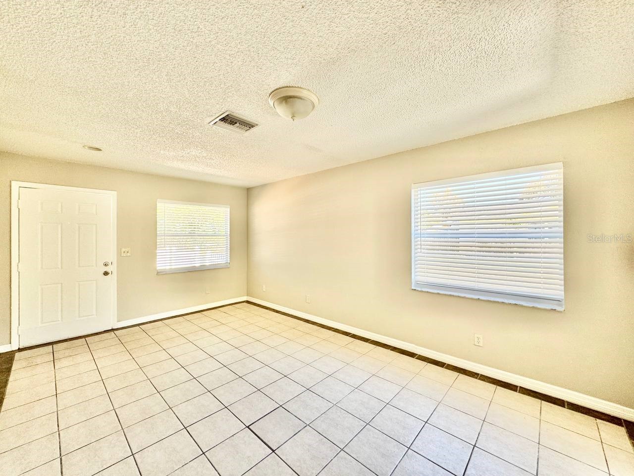 629 Wildwood Way Clearwater FL 33756 TB8477867 image4