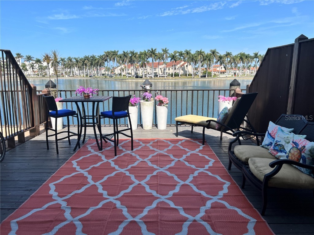 6290 Bahia Del Mar Circle #14 Saint Petersburg FL 33715 - BAHIA SHORES LAKE U8231899 image1