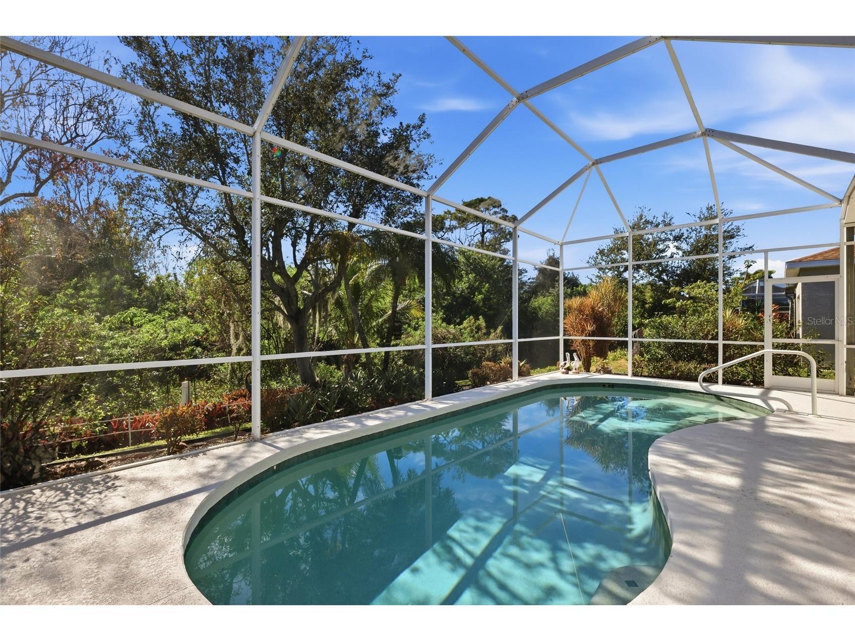 6290 Buckingham Street Sarasota FL 34238 A4681325 image26