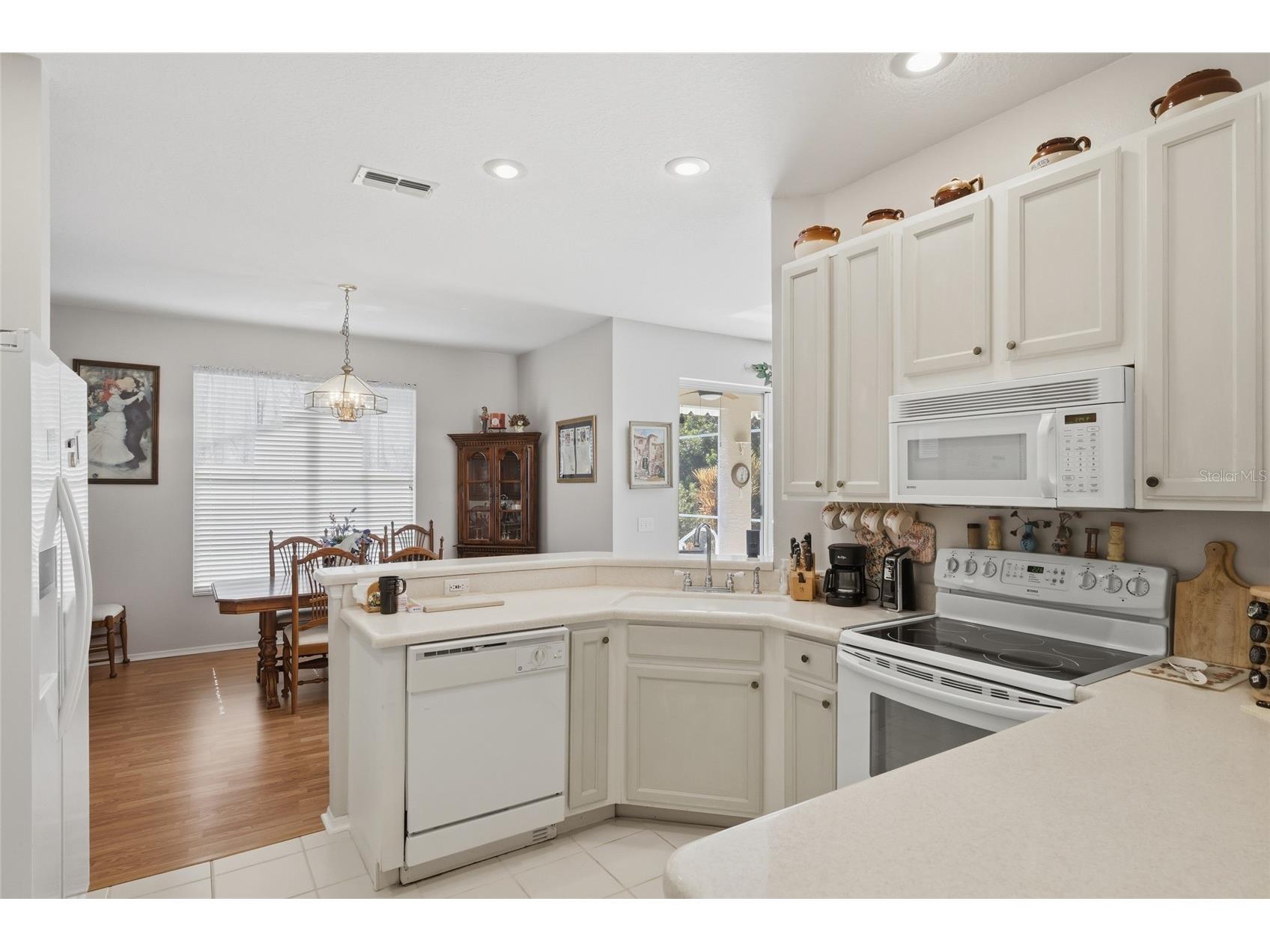 6290 Buckingham Street Sarasota FL 34238 A4681325 image9