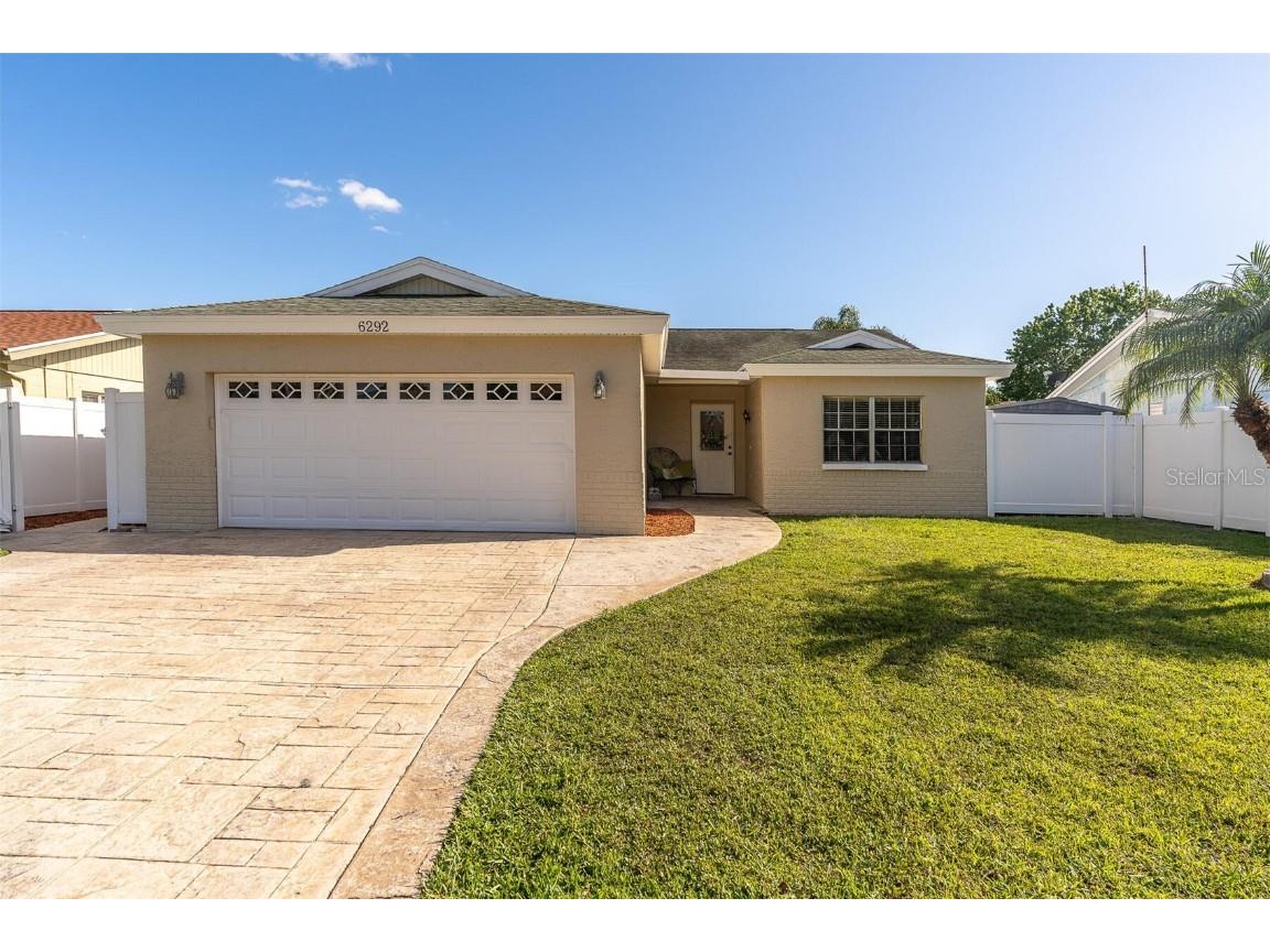 6292 109th Avenue N Pinellas Park FL 33782 U8155259 image1