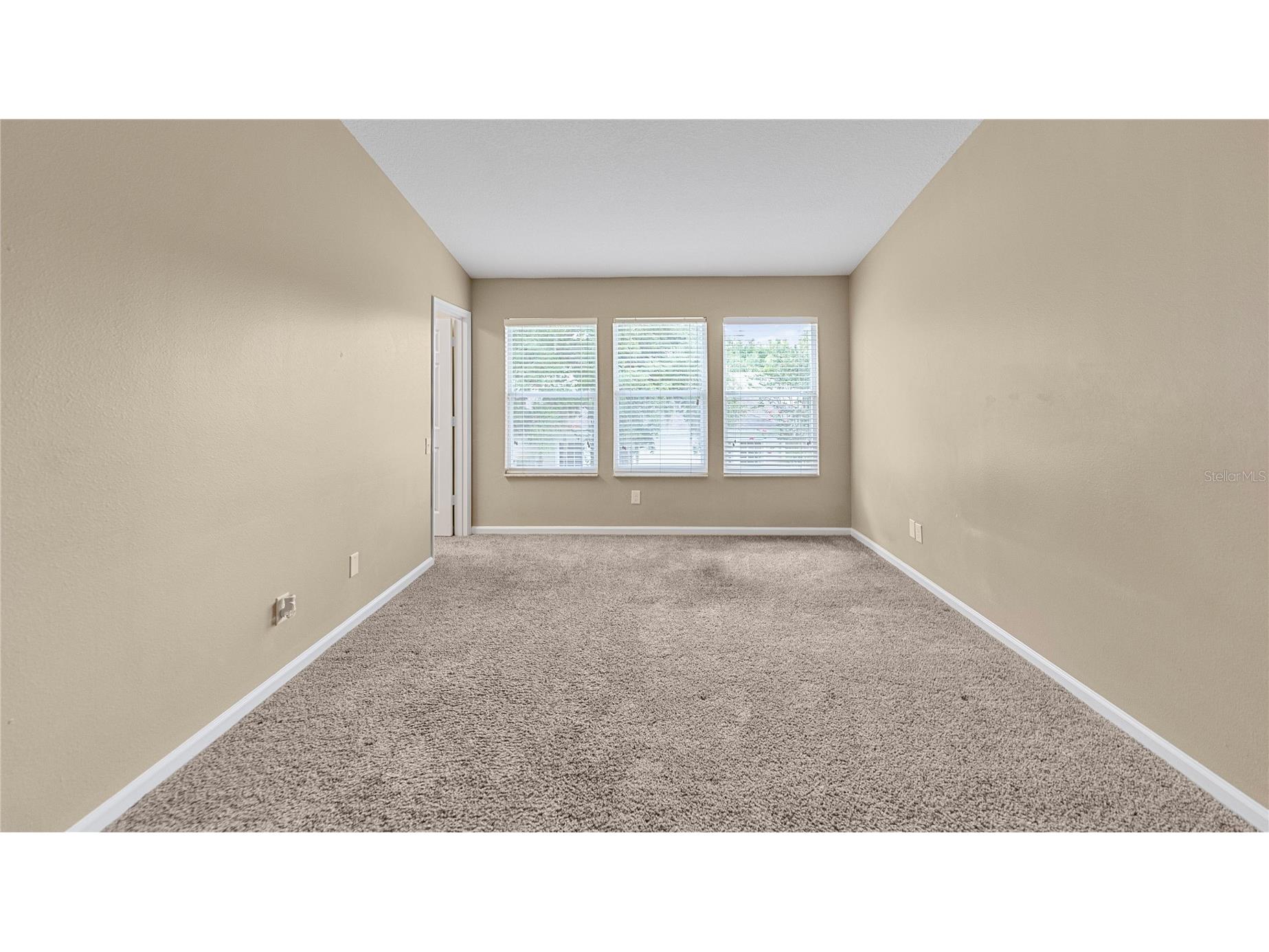 6292 Twain Street #102 Orlando FL 32835 O6421853 image11