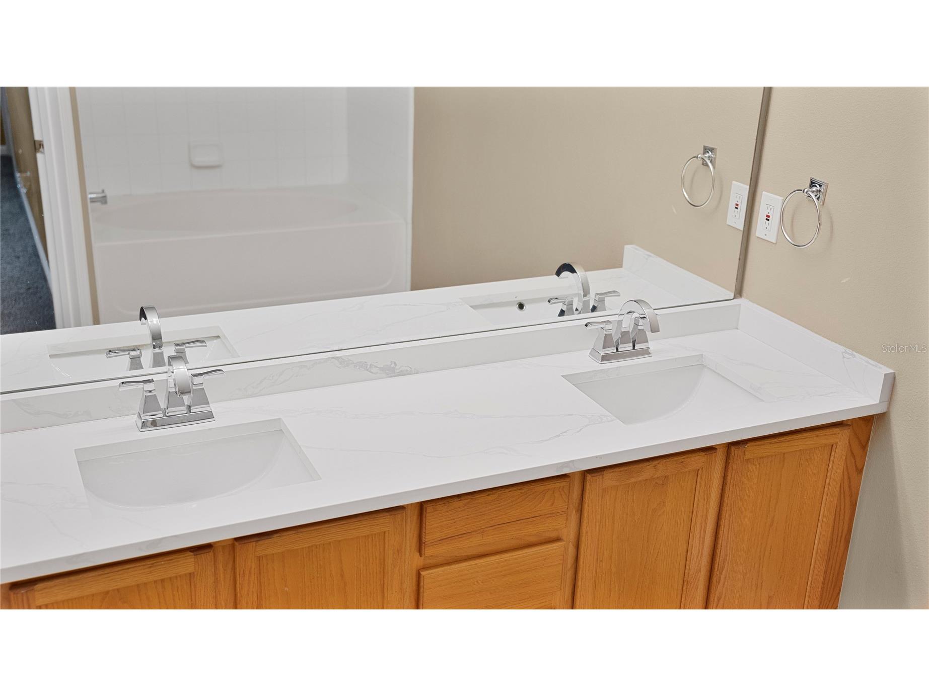 6292 Twain Street #102 Orlando FL 32835 O6421853 image14