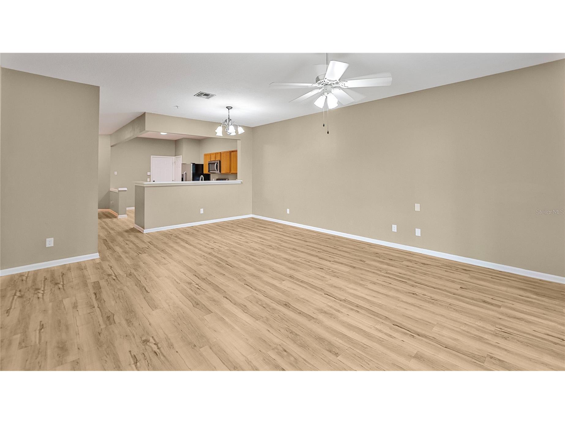 6292 Twain Street #102 Orlando FL 32835 O6421853 image4