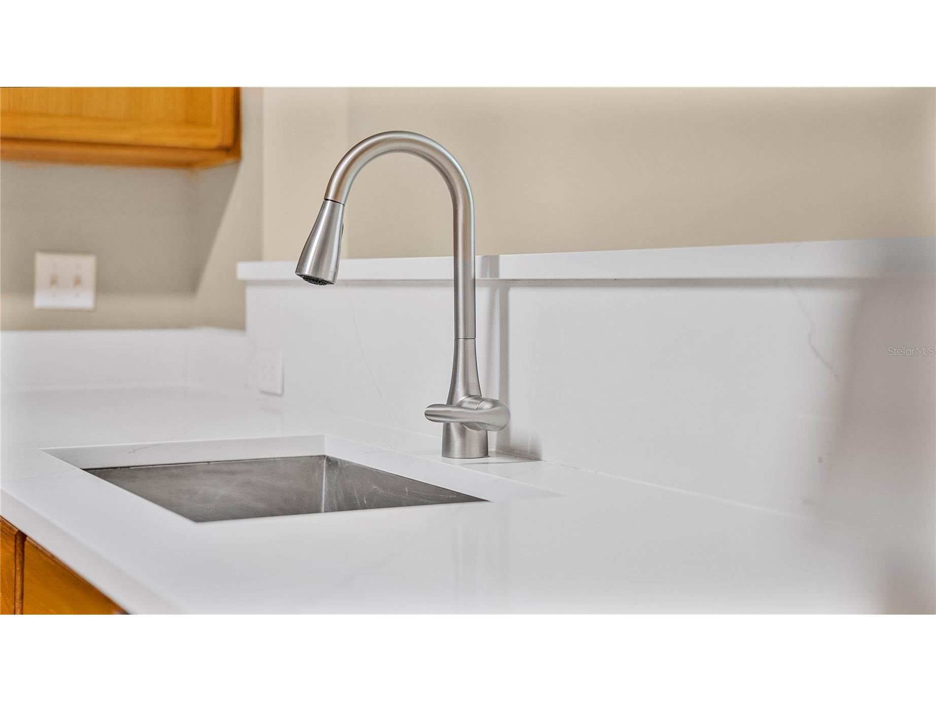 6292 Twain Street #102 Orlando FL 32835 O6421853 image9