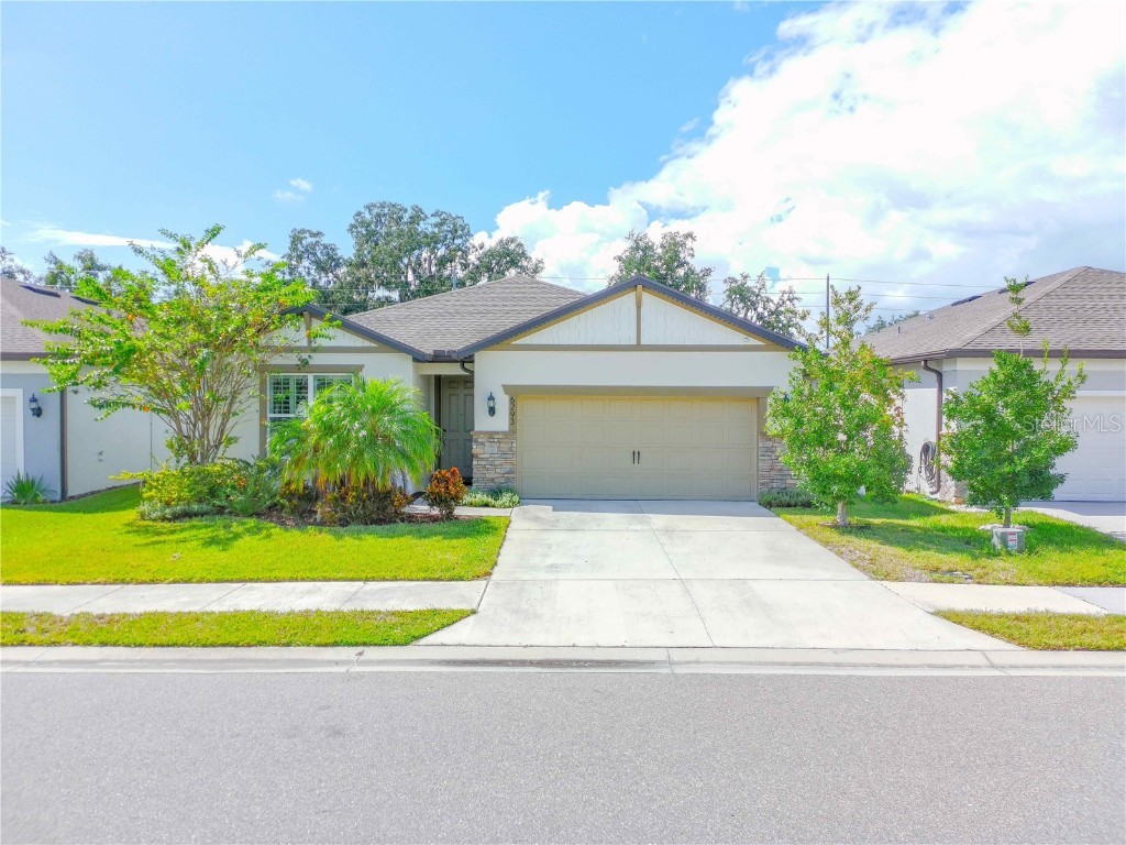 6293 Bradford Woods Drive Zephyrhills FL 33542 TB8434251 image1