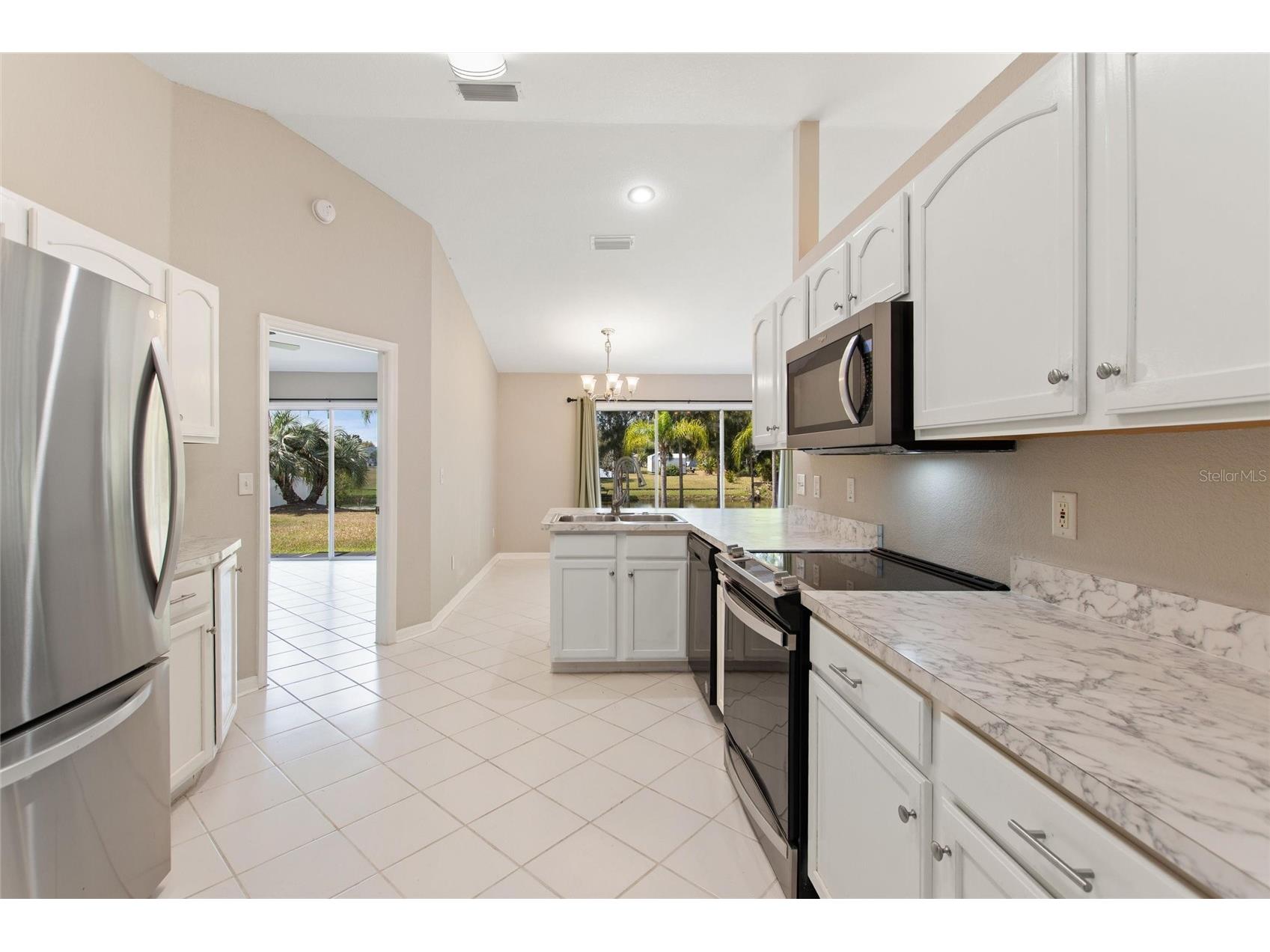 6294 Arborea Drive Indian Lake Estates FL 33855 - LAKE WALK IN WATER P4938029 image17