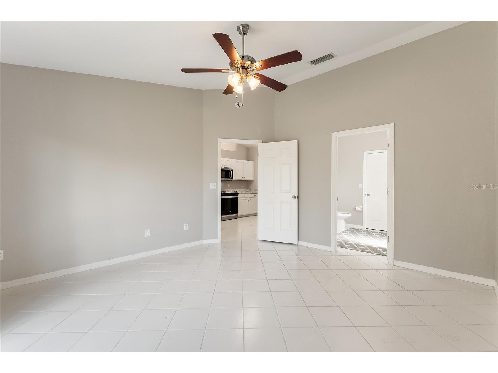 6294 Arborea Drive Indian Lake Estates FL 33855 - LAKE WALK IN WATER P4938029 image25