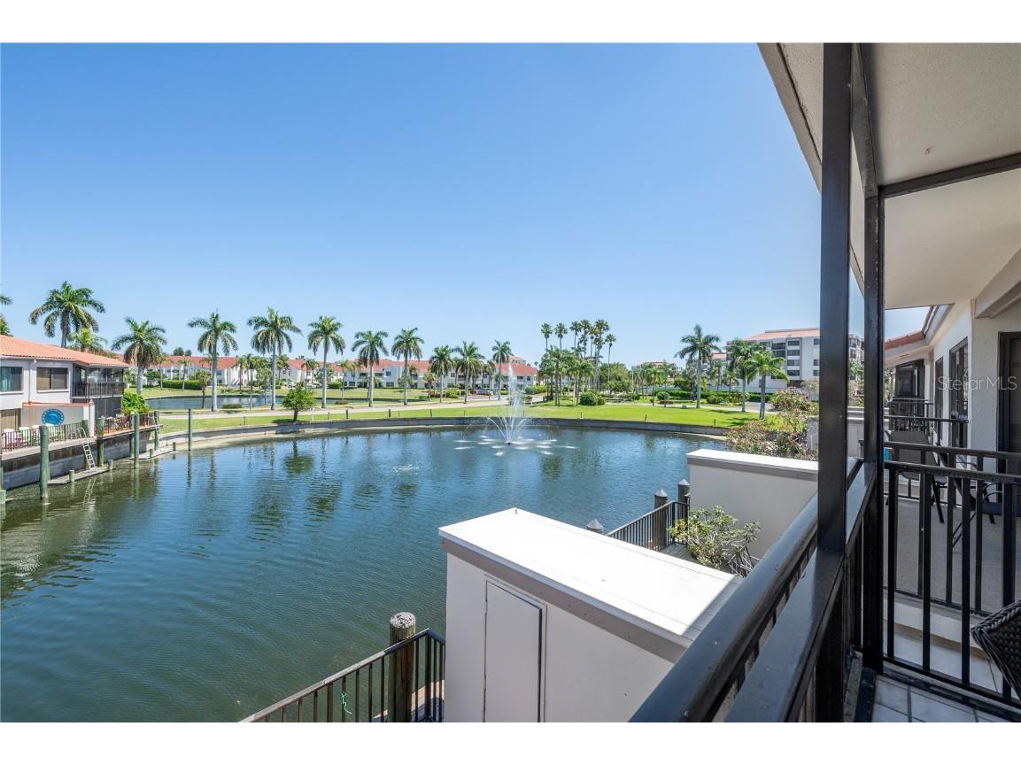 6294 Bahia Del Mar Circle #210 Saint Petersburg FL 33715 U8237885 image1
