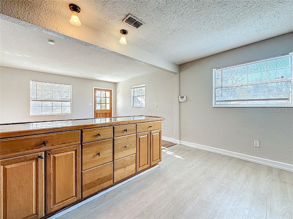 6295 3rd Avenue S Saint Petersburg FL 33707 TB8460120 image24