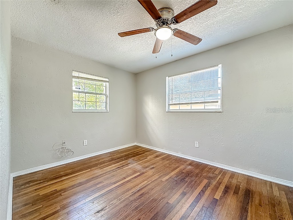 6295 3rd Avenue S Saint Petersburg FL 33707 TB8460120 image26